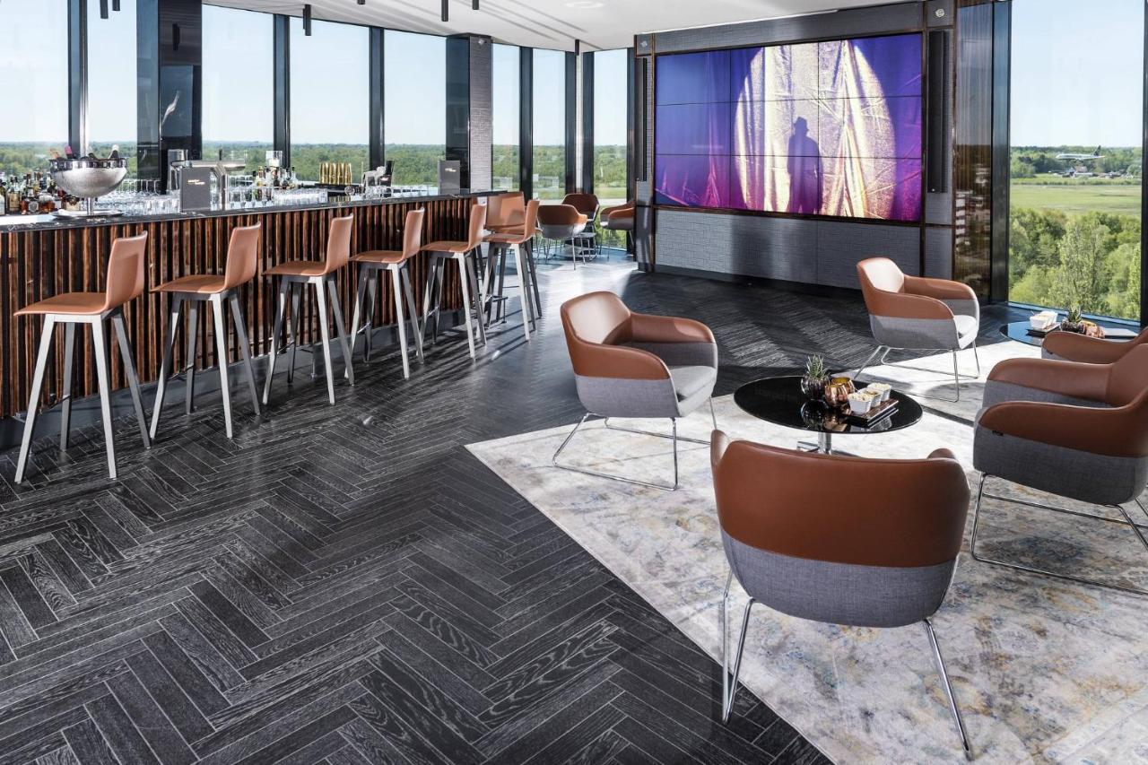 Отель Airport Plaza Hamburg 4*
